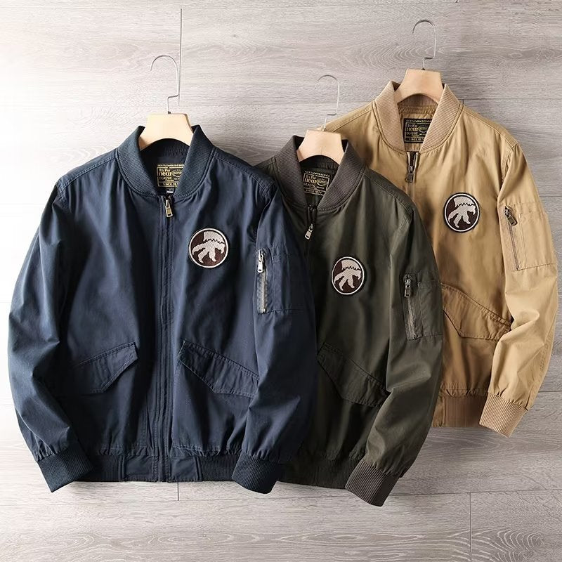 Herren Casual Bomberjacke mit Reißverschluss, Brustpatch und Ärmel-Taschendetail Chichicherry