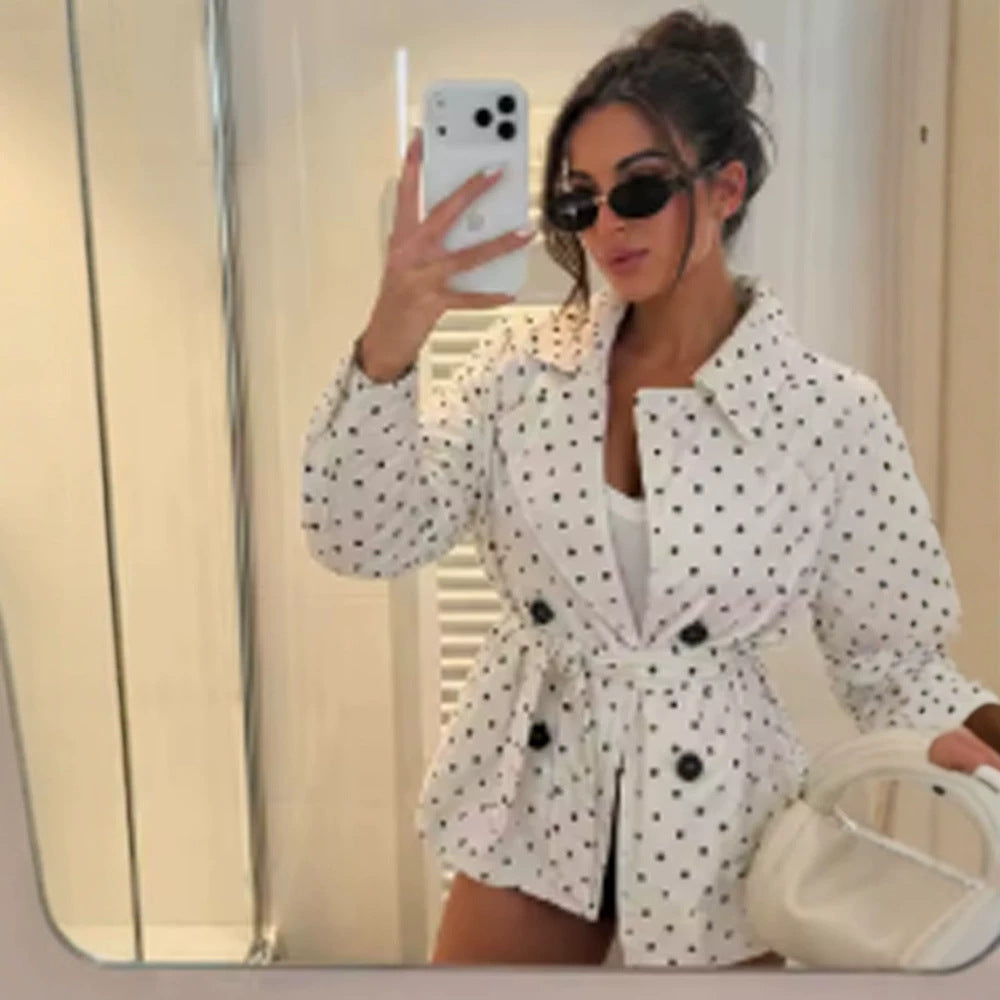 Women’s short trench coat with double breasted front, belt at the waist and polka dot print Chichicherry