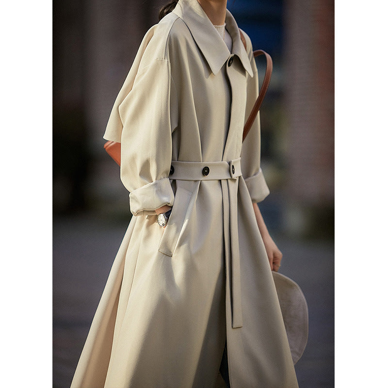 Women's Elegantly Cut Trench Coat Chichicherry