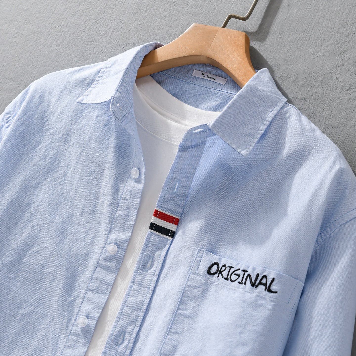 Men's Loose Cotton Shirt with Chest Pocket and Original Embroidery Relaxed-Fit Chichicherry