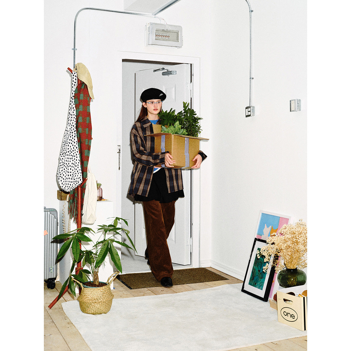 Men's Boxy Flannel Shirt Jacket with Checked Jacquard and Applied Chest Pocket Chichicherry