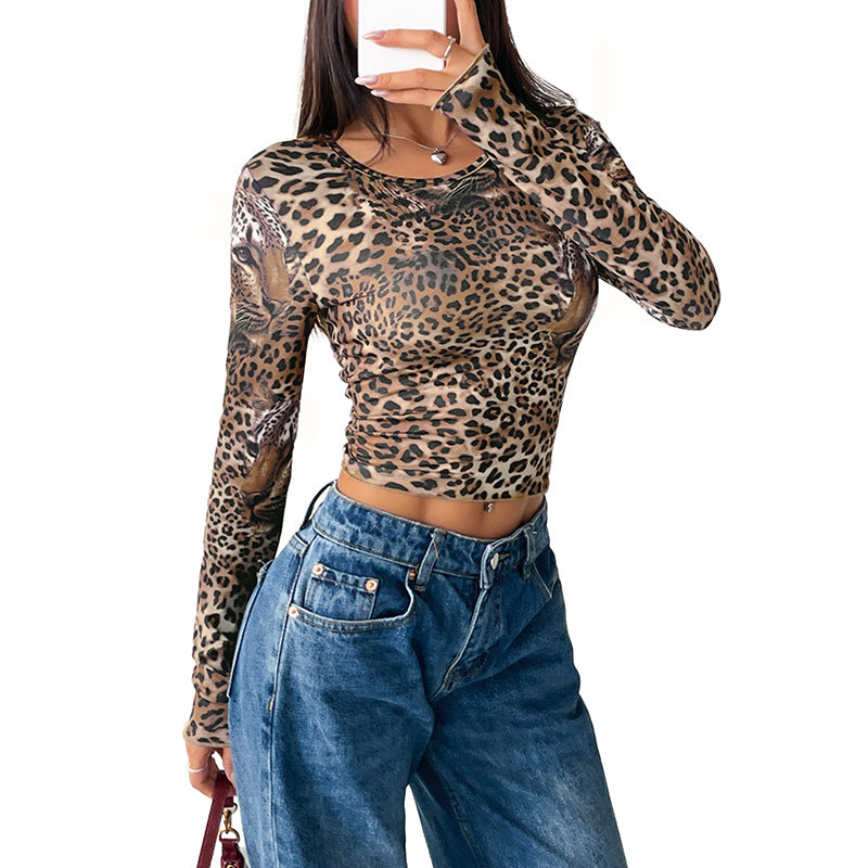 Women's Fitted Long Sleeve Crop Top with Leopard Print and Shaping Stretch Chichicherry