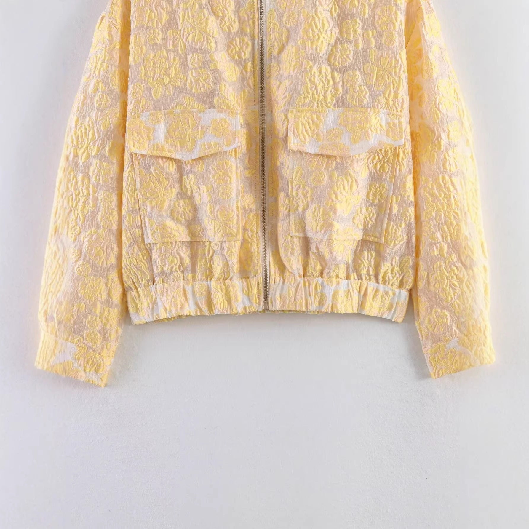 Women's Short Floral Jacquard Bomber Jacket with Zipper and Flap Pockets Chichicherry