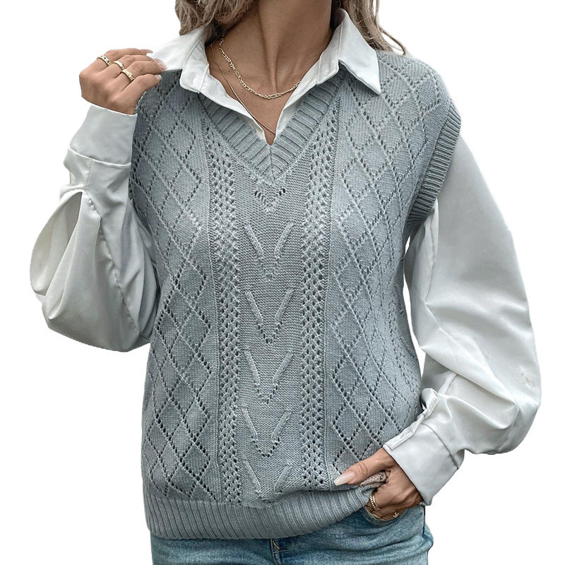 Women Knitted V-Neck Knit Vest with Openwork and Diamond Pattern Chichicherry