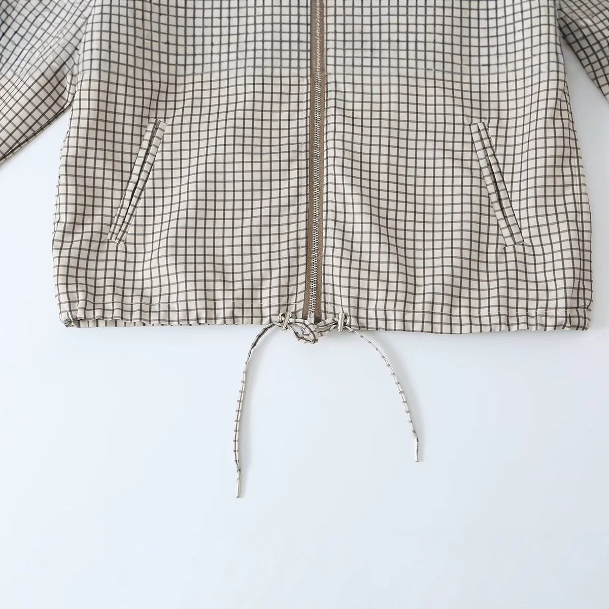 Women Lightweight Hooded Boxy Transitional Jacket with Check Grid Print, Drawstring and Elastic Cuffs Chichicherry