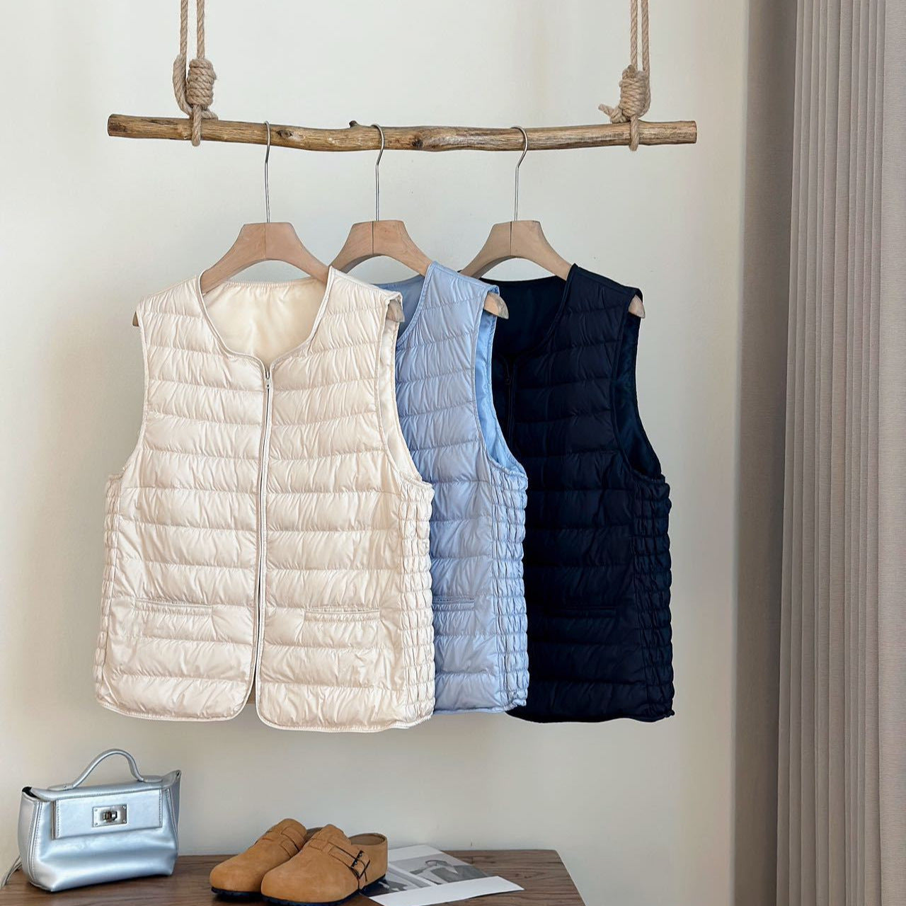 Women's ultralight quilted vest with zipper and side elastic inserts Chichicherry