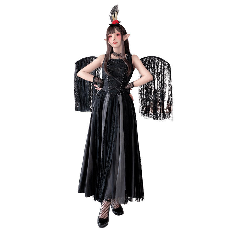 Women's Witch Costume with Tulle Skirt and Elegant Lace Accents Chichicherry