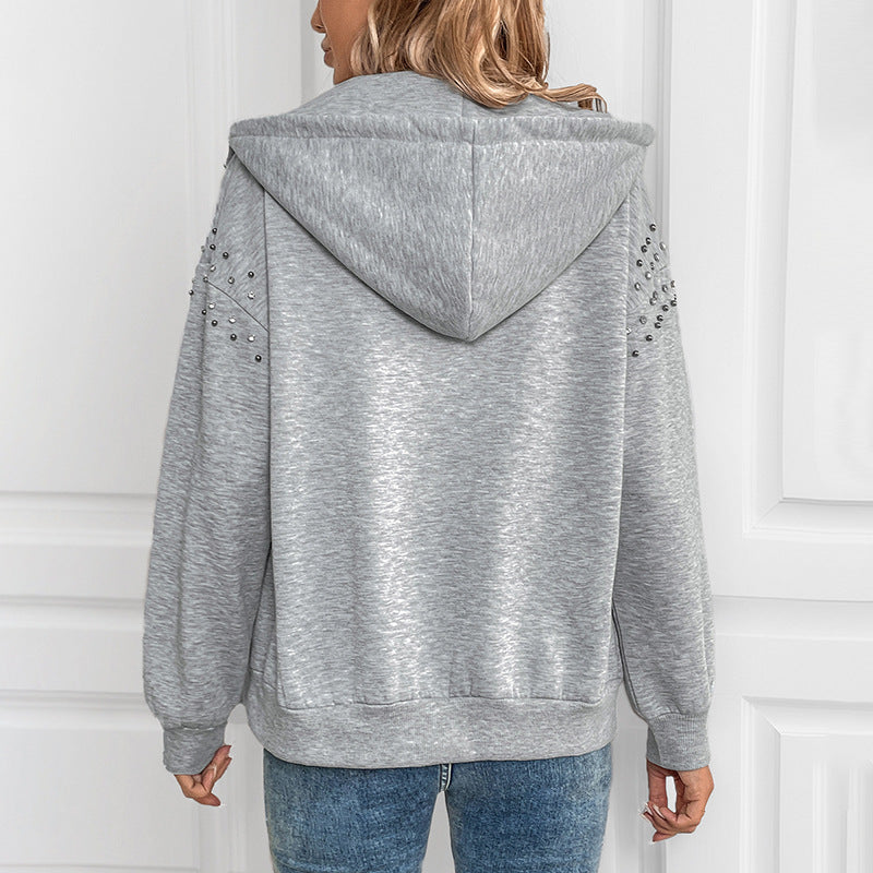 Women's zip-up hoodie with pearl detail on the sleeves Chichicherry