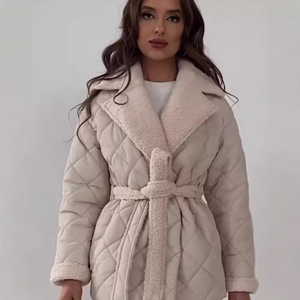 Damen Steppjacke mit Teddy-Futter Taillengürtel und großem Schalkragen Chichicherry
