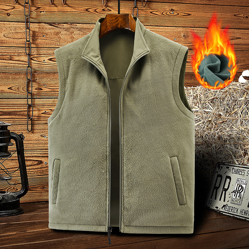 Men's functional vest in urban utility style with organizer pockets and stand-up collar Chichicherry