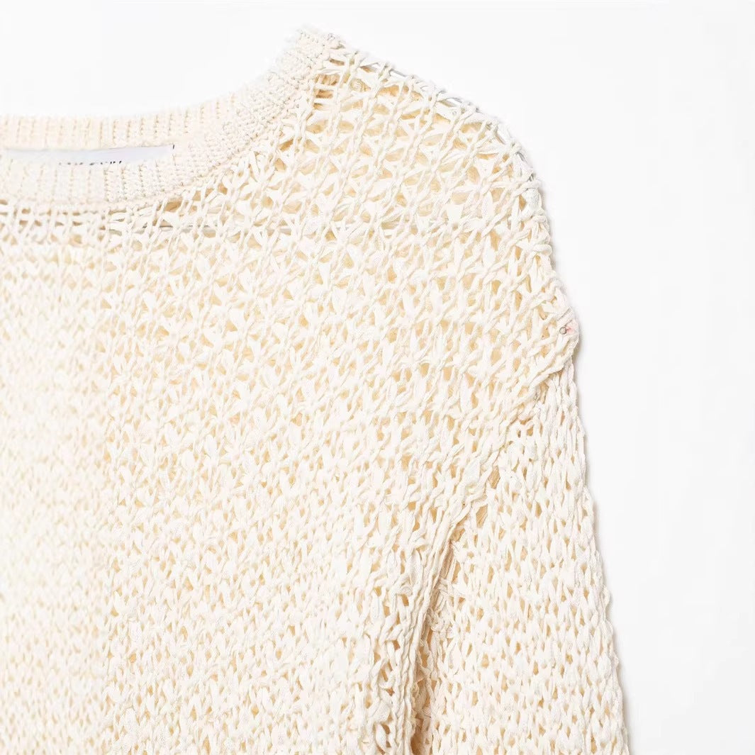 Women's loosely knitted lace pullover with ruffled hem and flared sleeves Chichicherry
