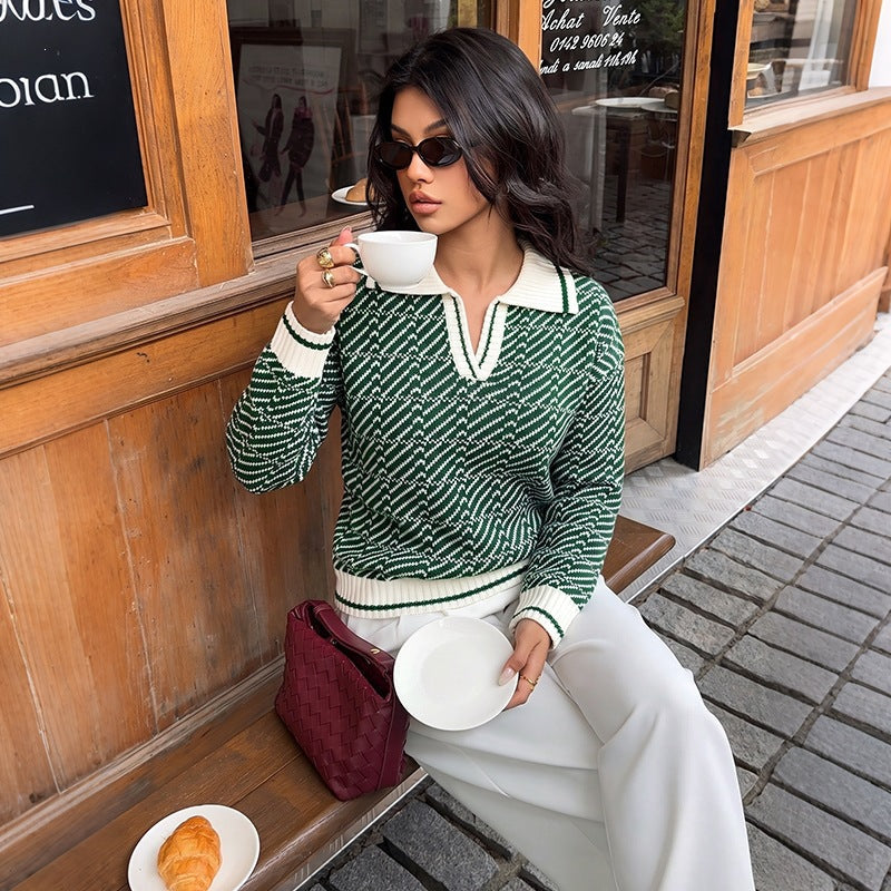 Women's jacquard knit pullover with polo collar and V-slit Chichicherry