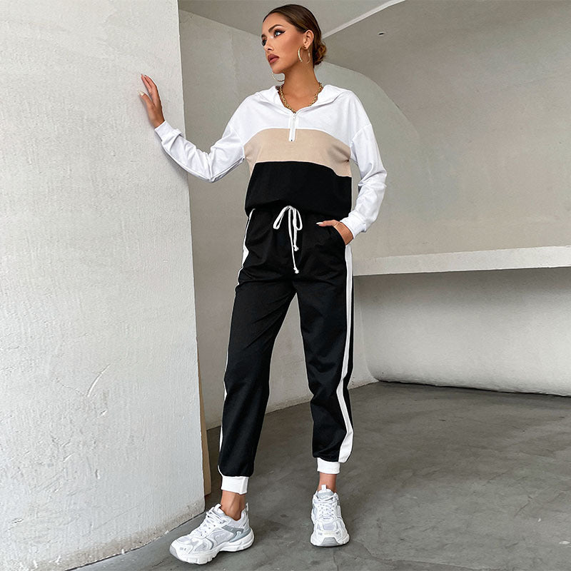 Ladies' Sportive Jogging Set with Hood, Drawstring Pants & Side Stripes Chichicherry