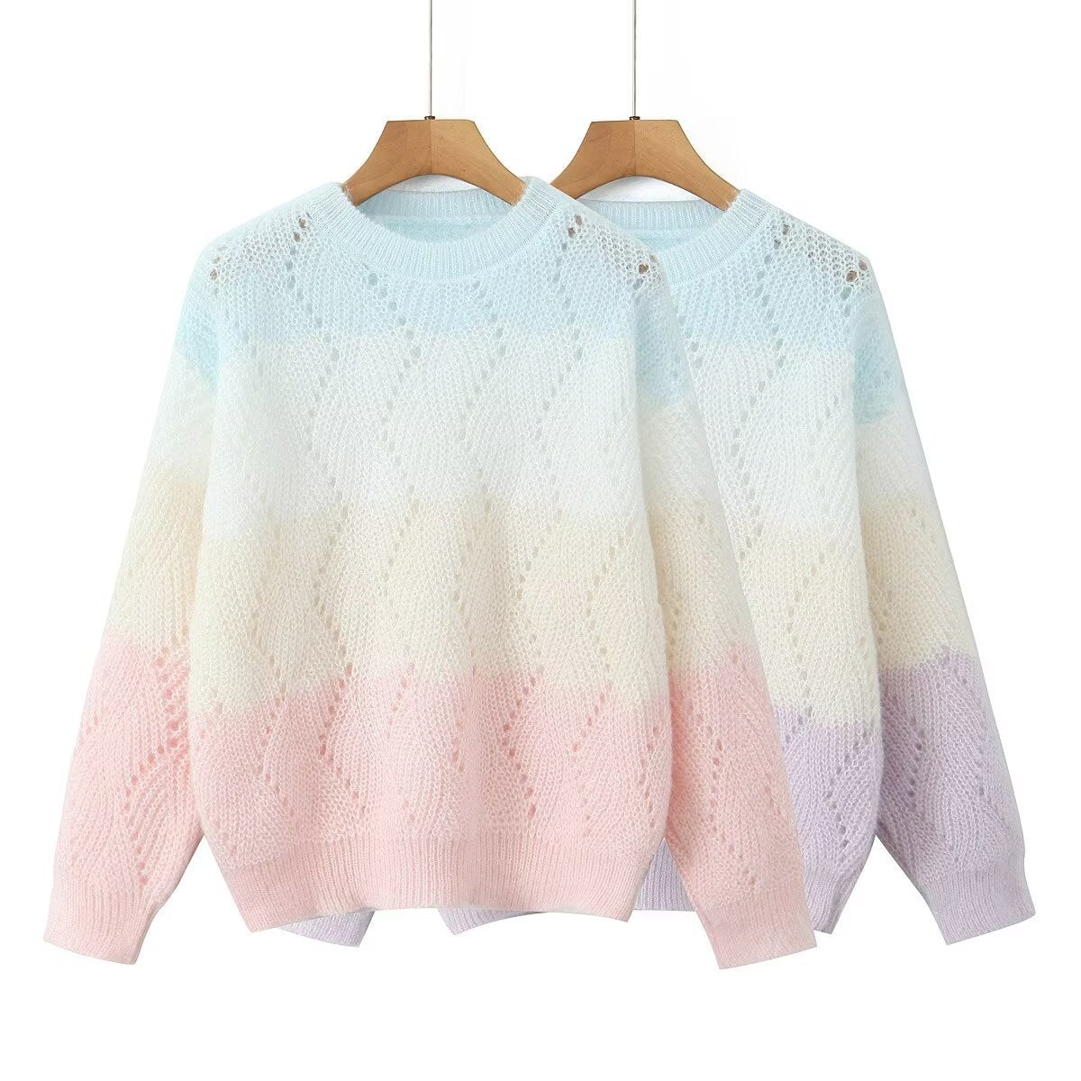 Women Ajour knitted oversized sweater with gradient and round neckline Chichicherry