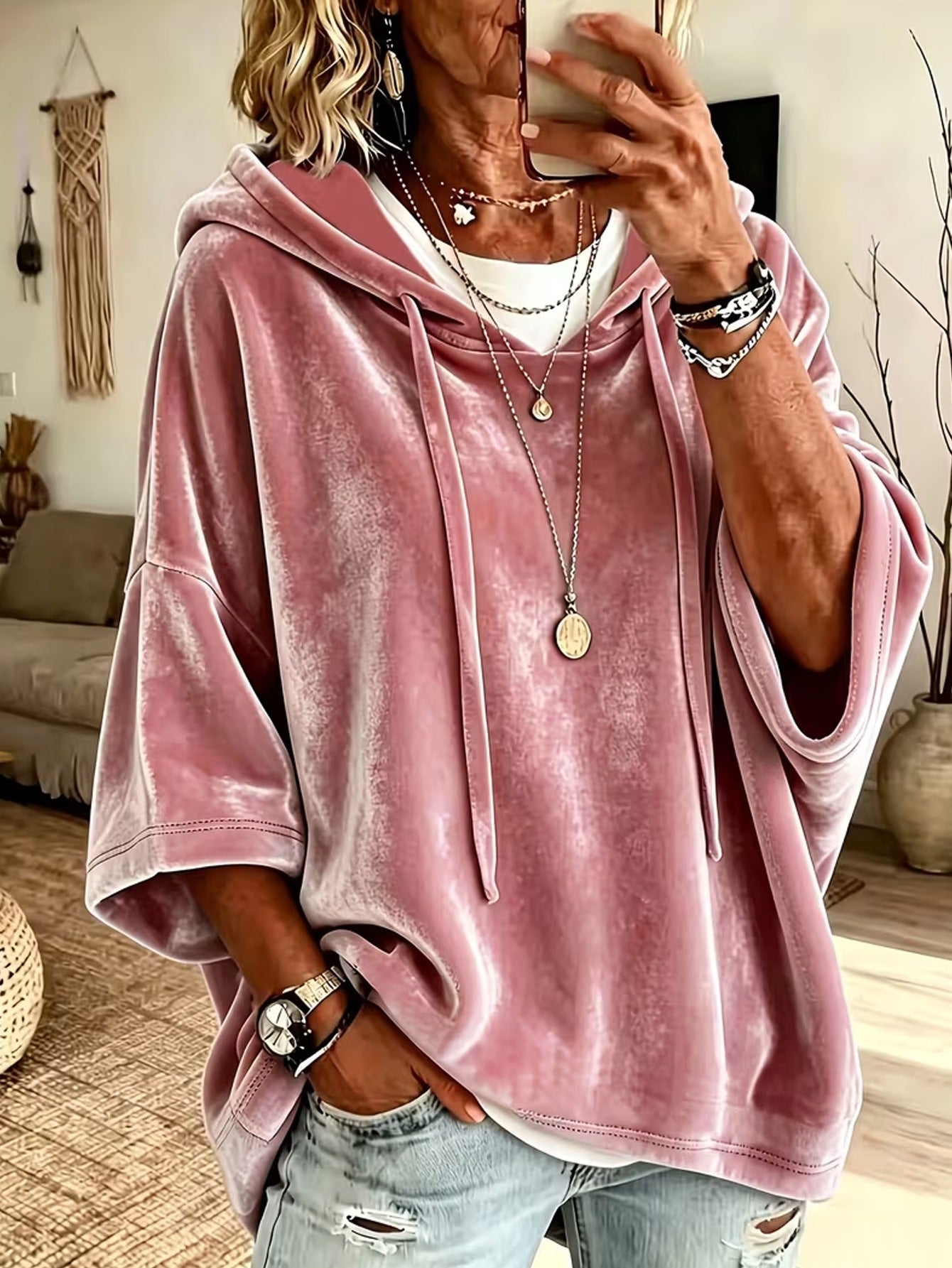 Women’s Oversize Velvet Hoodie Poncho with Three-Quarter Sleeves and Drawstring