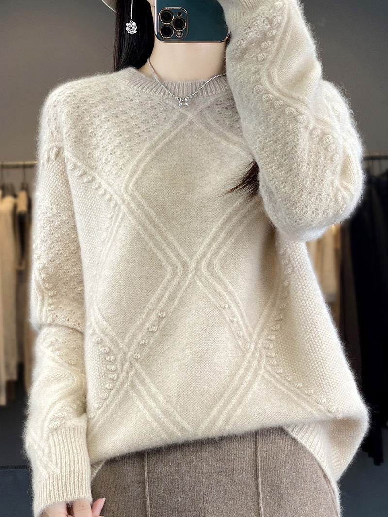 Women Cozy Mohair-Look Oversized Sweater with Diamond Structure and Nubby Details Chichicherry