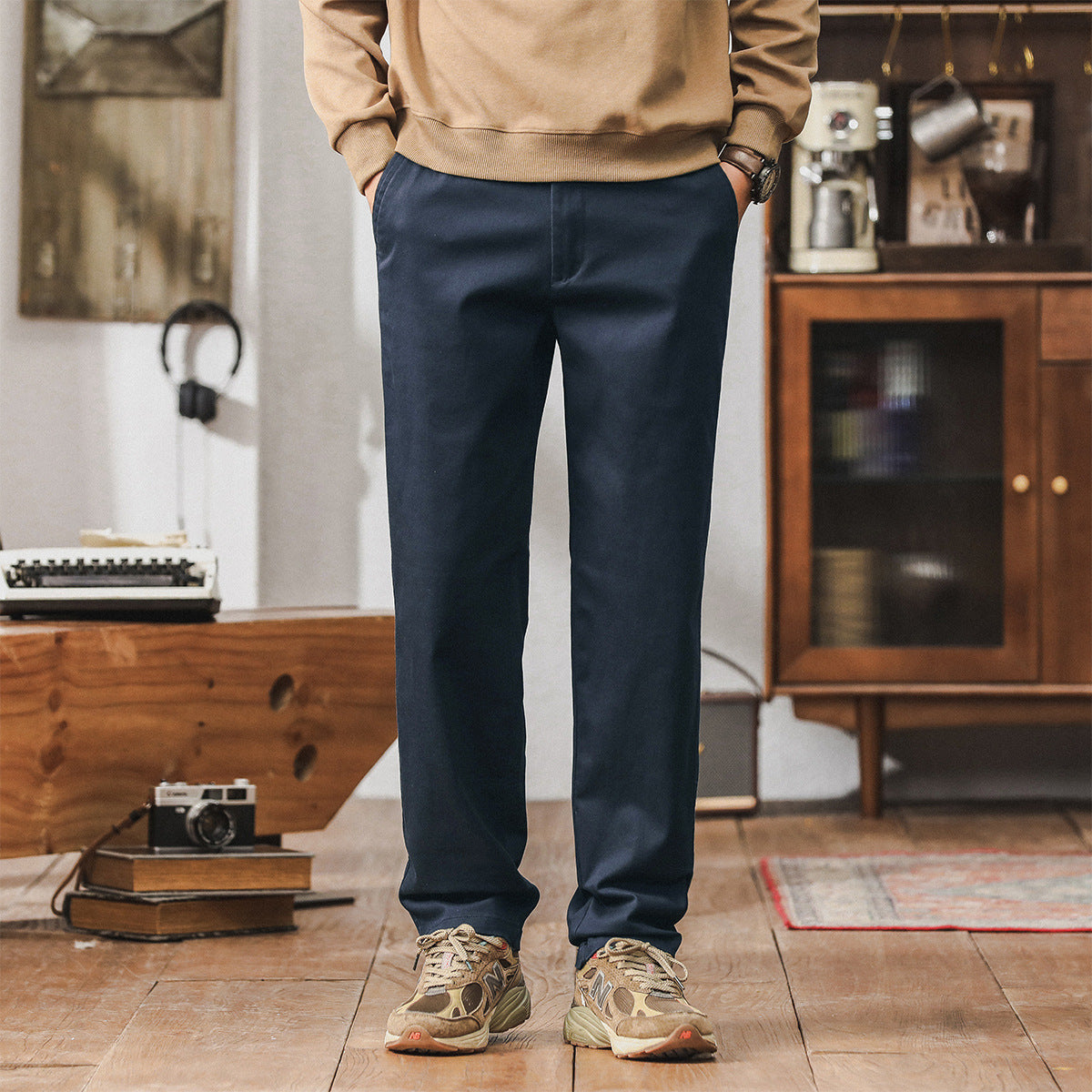Men's tapered cotton chino pants with elastic waistband and classic side pockets Chichicherry
