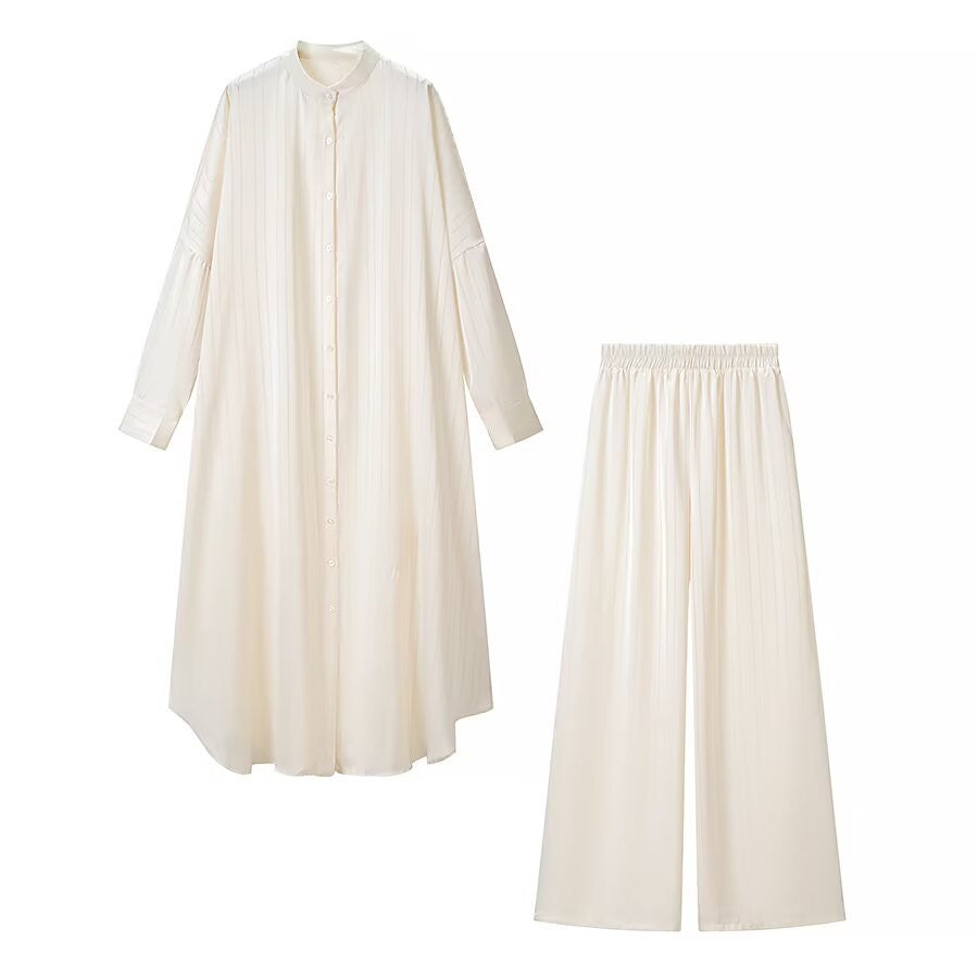 Women’s maxi dress in pleated kaftan style with oversized sleeves and button placket Chichicherry