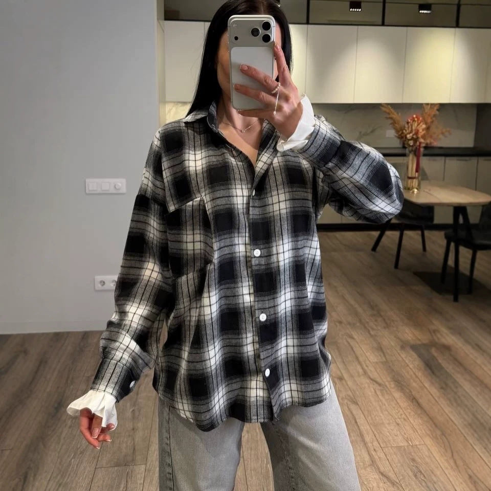 Damen Kariertes Flanell-Overshirt mit Hemdblusenkragen, Relaxed-Fit und aufgesetzter Brusttasche Chichicherry