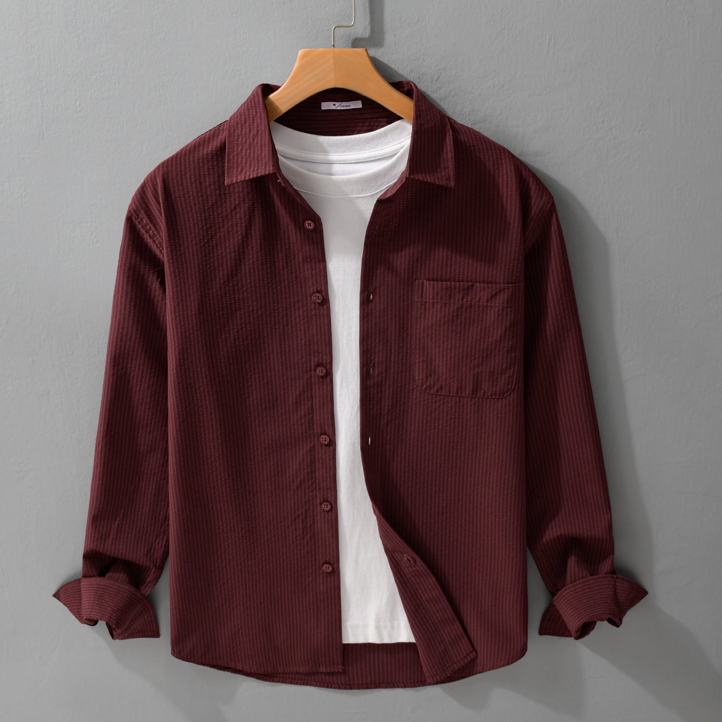 Men's structured overshirt made of breathable cotton blend with fine stripe relief and chest pocket Chichicherry