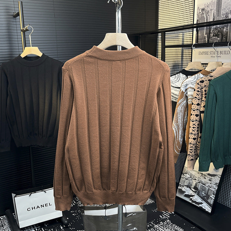 Herren Feinstrick-Pullover mit vertikaler Rippenstruktur und kurzem Stehkragen Chichicherry