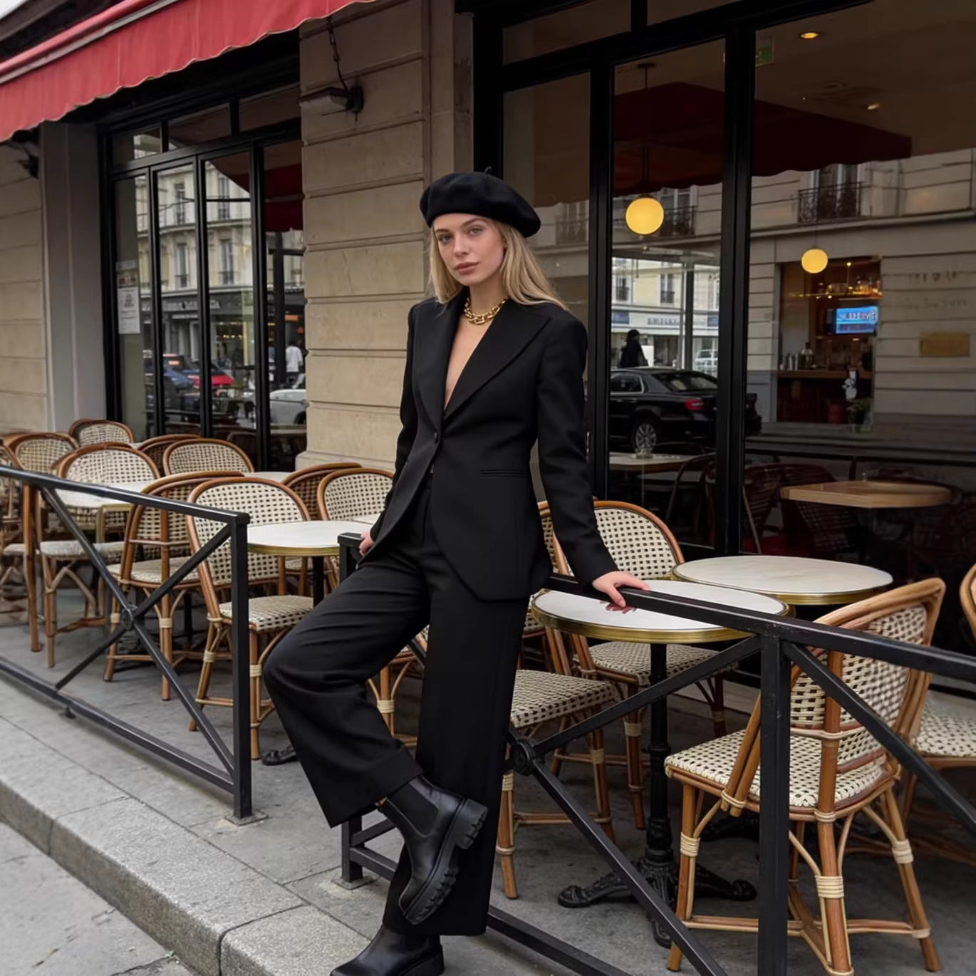 Women's Tailored One-Button Blazer with Extra Wide Shawl Collar and Slim Silhouette Chichicherry