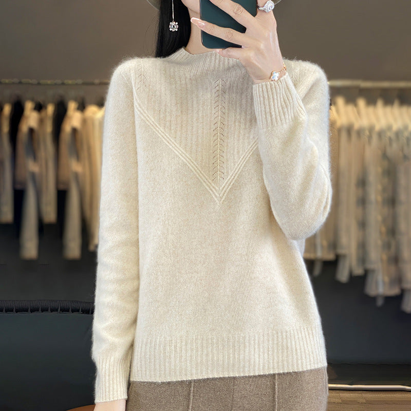 Women's Loose Mohair Blend Sweater with Textured V Panel and Stand-up Collar Chichicherry