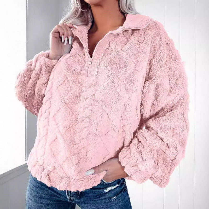 Ladies plush sweater in teddy look with half zipper and structured diamond pattern Chichicherry