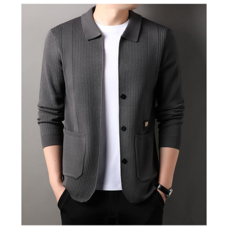 Herren Feinstrukturierte Strickjacke mit Hemdkragen, Knopfleiste und aufgesetzten Taschen Chichicherry