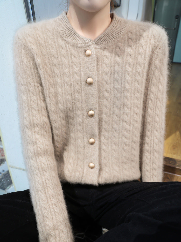 Women Lightweight Braid Knit Cardigan in Mohair Look with Decorative Mother of Pearl Buttons Chichicherry
