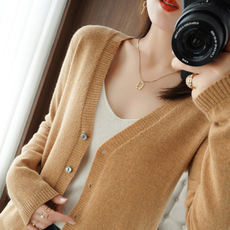 Women Light V-Neck Cardigan made of Cashmere Blend with Fine Ribbed Edge Chichicherry