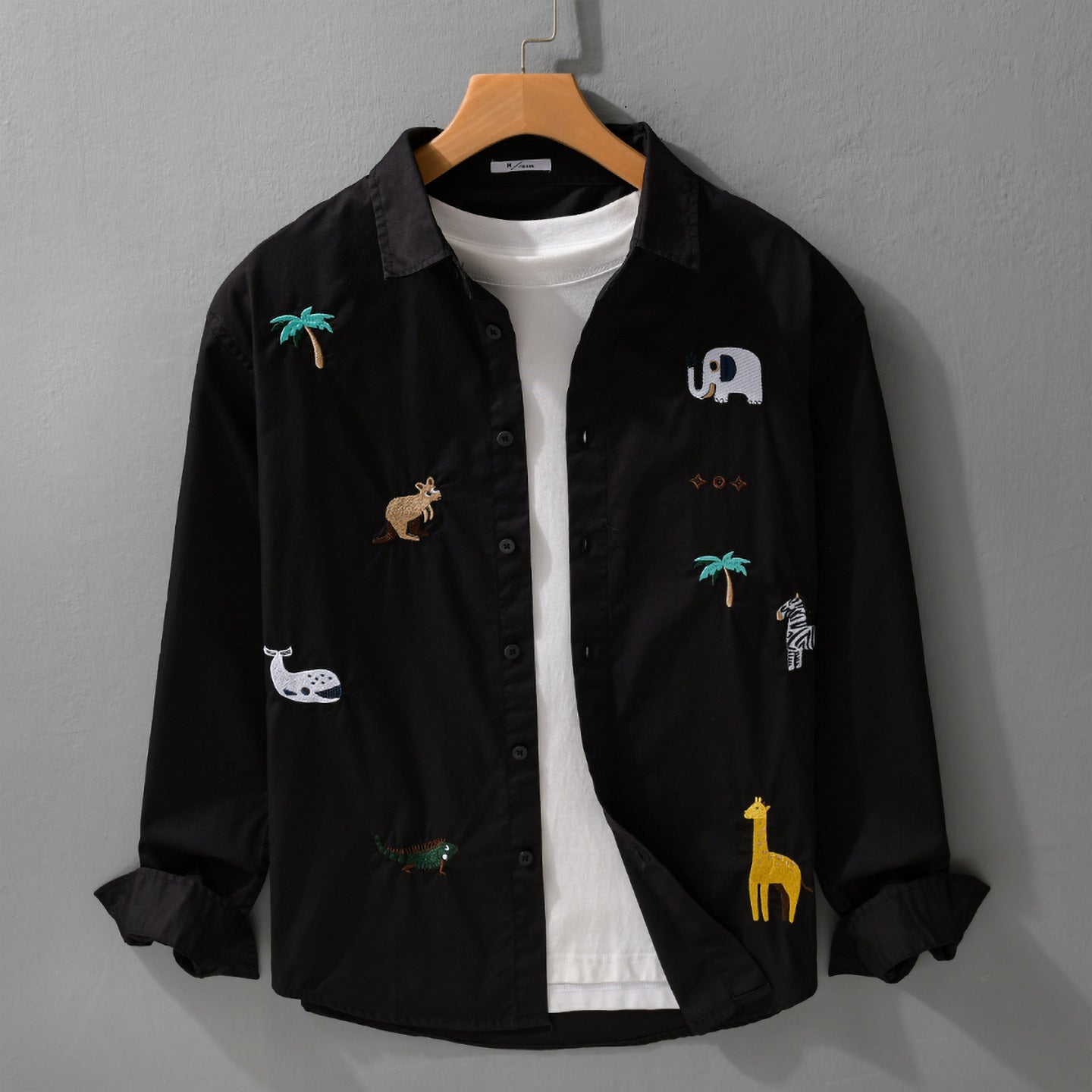 Women's Loose Cotton Shirt with Hand-Embroidered Safari Motifs Chichicherry