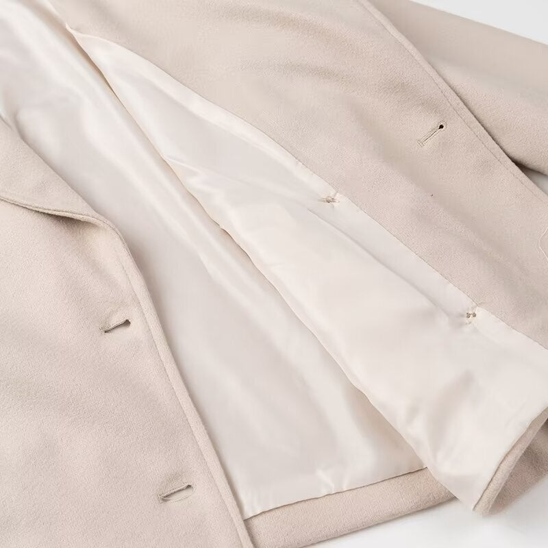 Women's Short Double-Breasted Boxy Peacoat made of Wool Blend with Wide Lapels Chichicherry