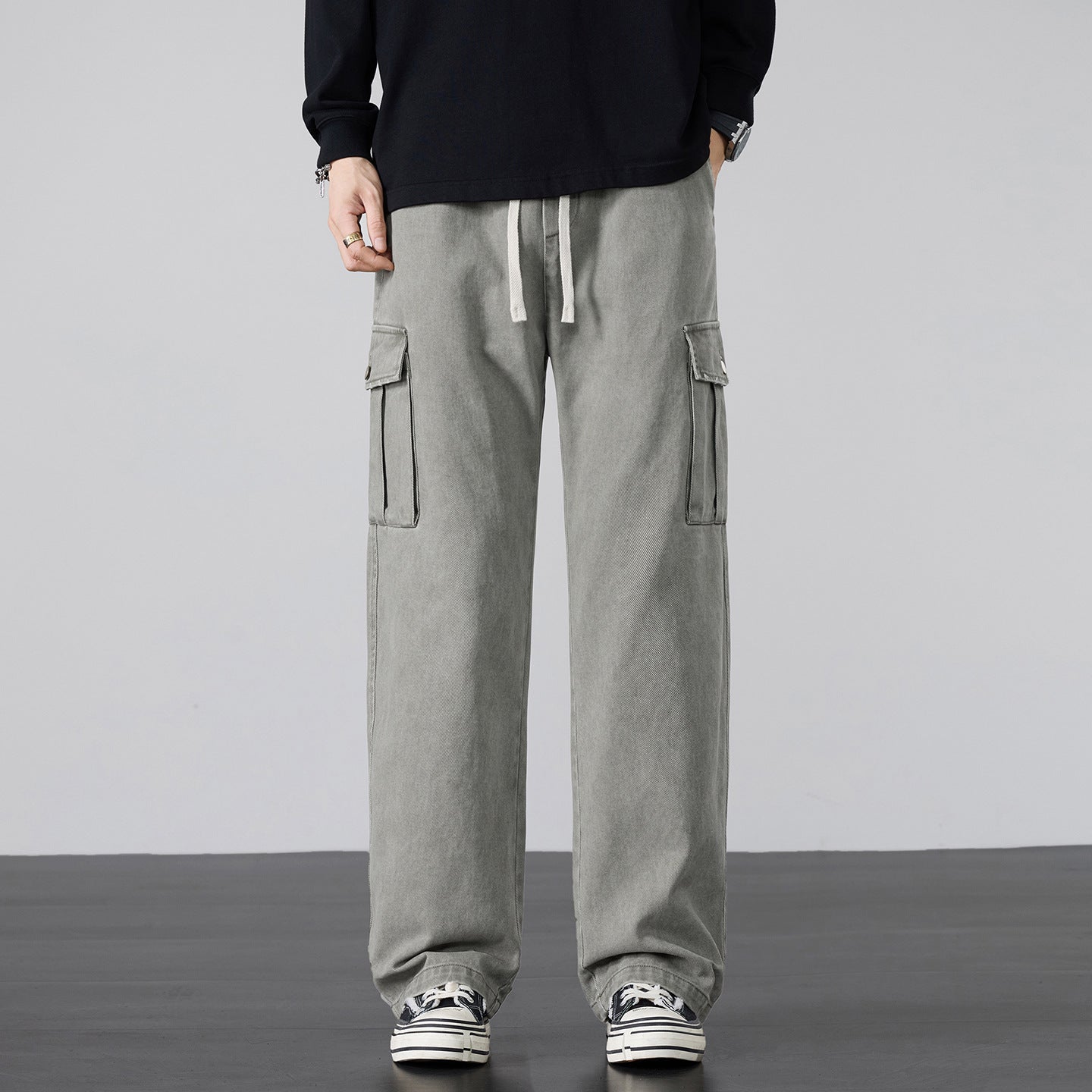 Men's Loose Cargo Pants with Drawstring Waist and Multiple Pockets Chichicherry