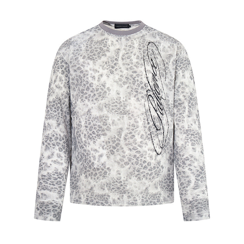 Women’s long sleeve sweatshirt with all-over leopard pattern, straight cut and decorative embroidery Chichicherry