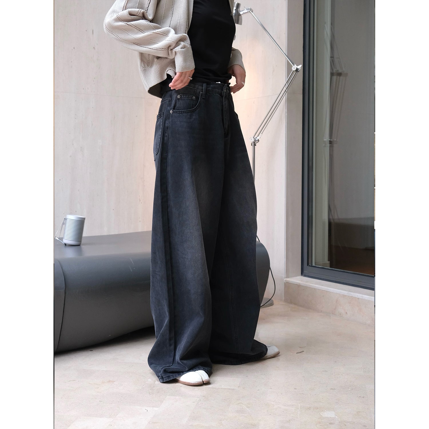 Women's Wide High-Waist Denim Palazzo Pants with Vintage Wash Chichicherry