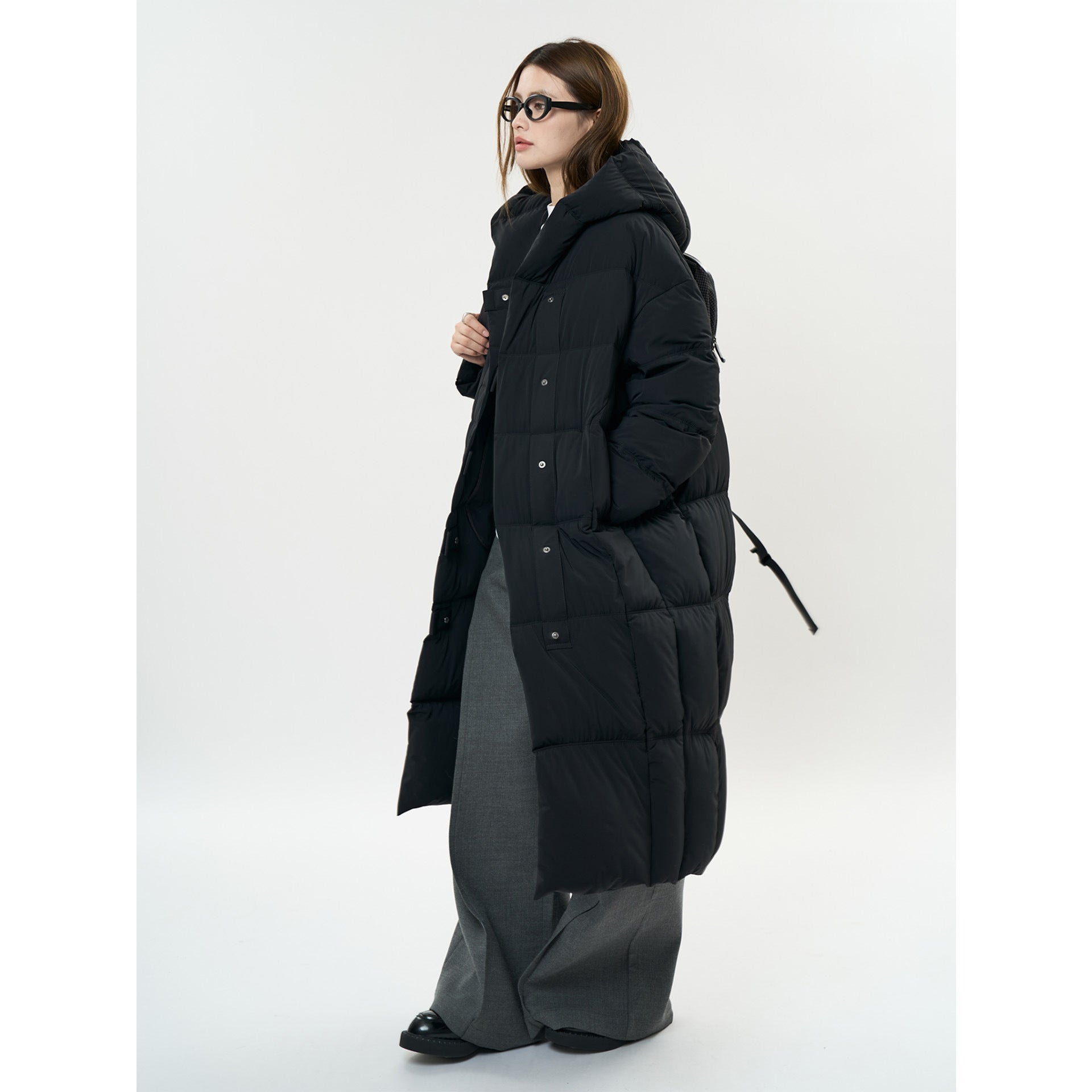 Women's Long Quilted Oversized Puffer Coat with Hood and Snap Button Placket Chichicherry