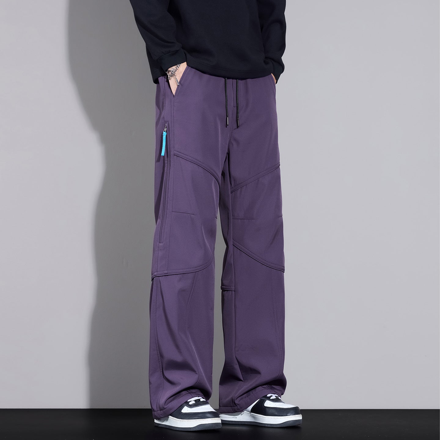 Men's Loose-Fitting Cargo Pants with Drawstring, Knee Panels and Multi-Pockets Chichicherry
