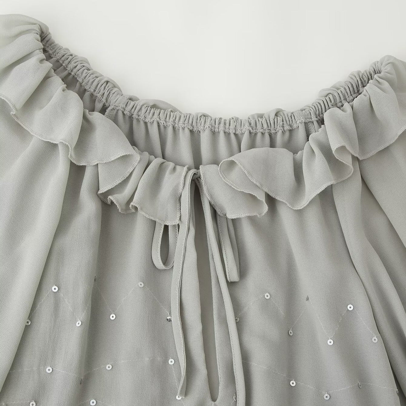 Women Chiffon Mini Dress with Ruffled Collar, Balloon Sleeves and Sequin Decoration Chichicherry