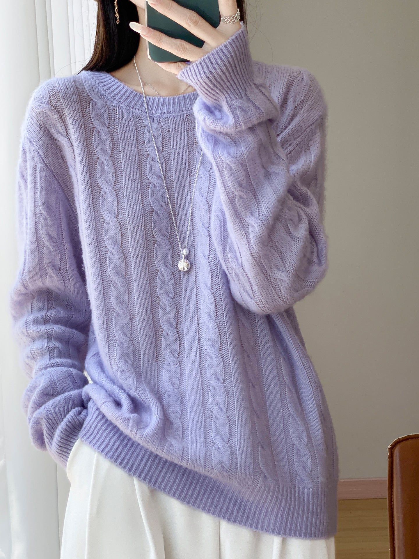 Women's Plus Size Cable Knit Sweater in Mohair Look with Ribbed Hem Chichicherry