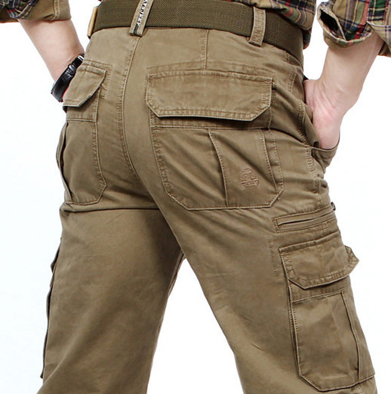 Men's cargo pants in utility style with multiple pockets and reinforced knees Chichicherry