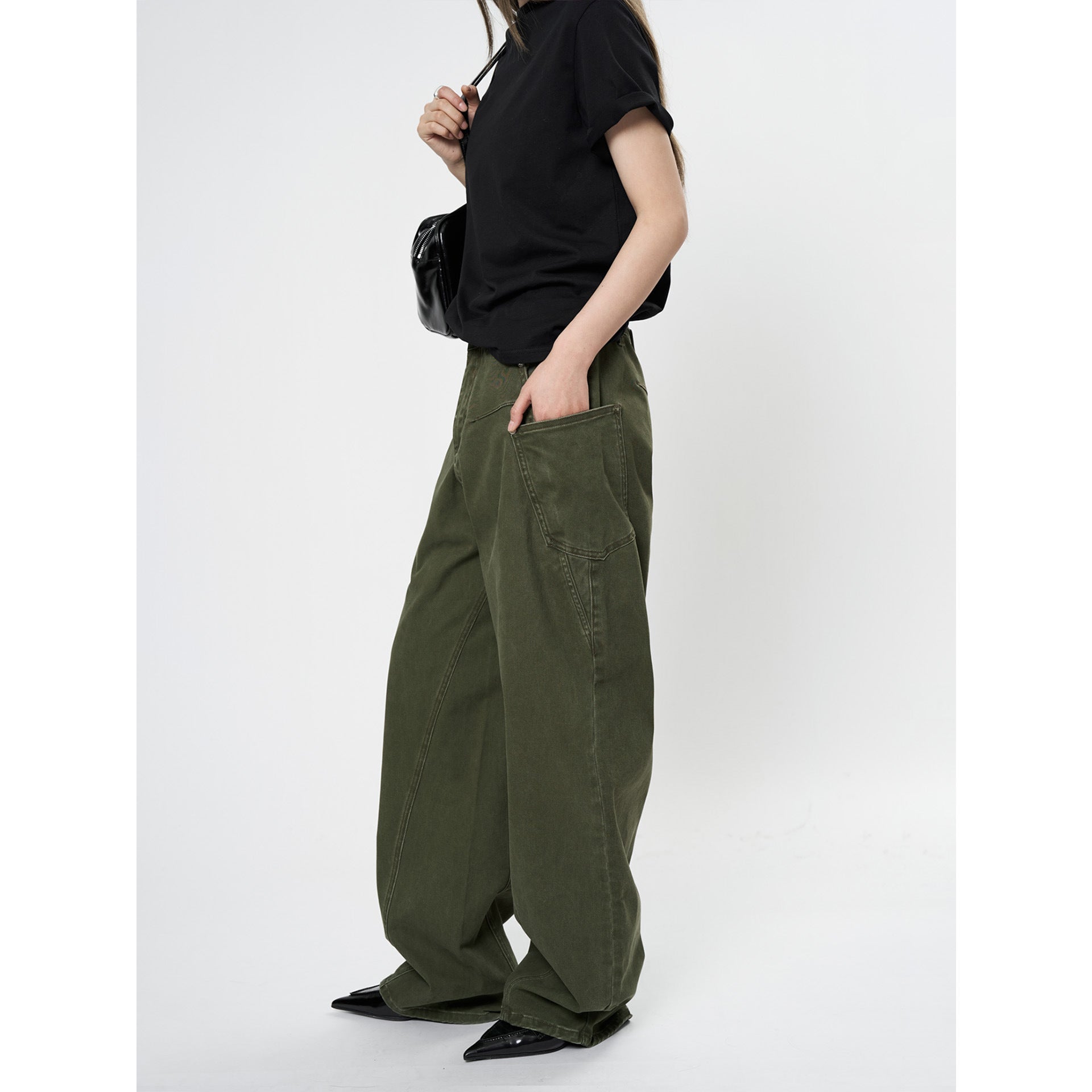 Women's high-waisted worker pants with wide leg and utility pockets Chichicherry
