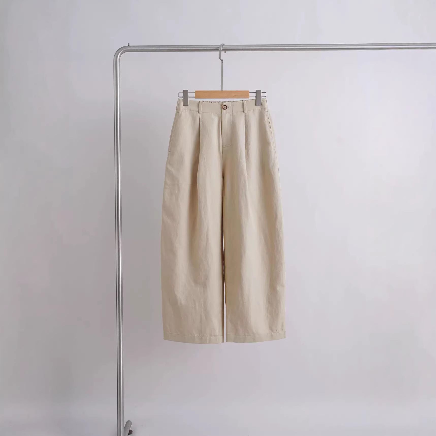 Women's comfortable and casual wide-cut fabric pants Chichicherry