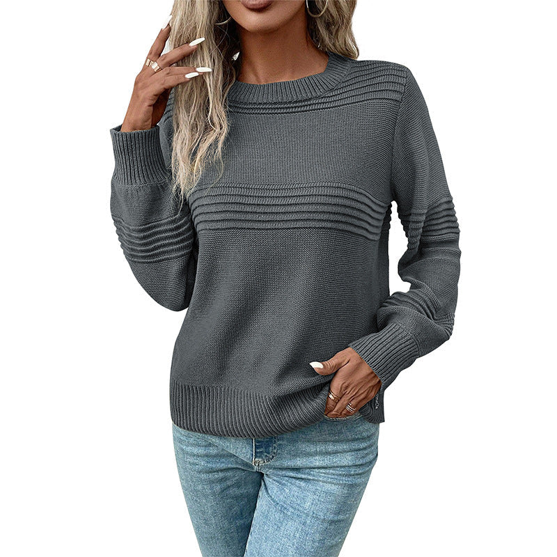 Women's fine knit sweater with horizontal ribbed yoke and ribbed cuffs Chichicherry