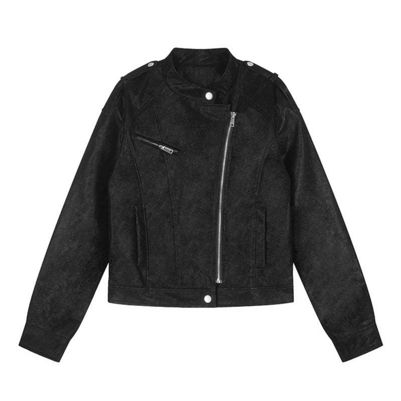 Women short-cut biker jacket made of faux leather with asymmetrical zipper Chichicherry