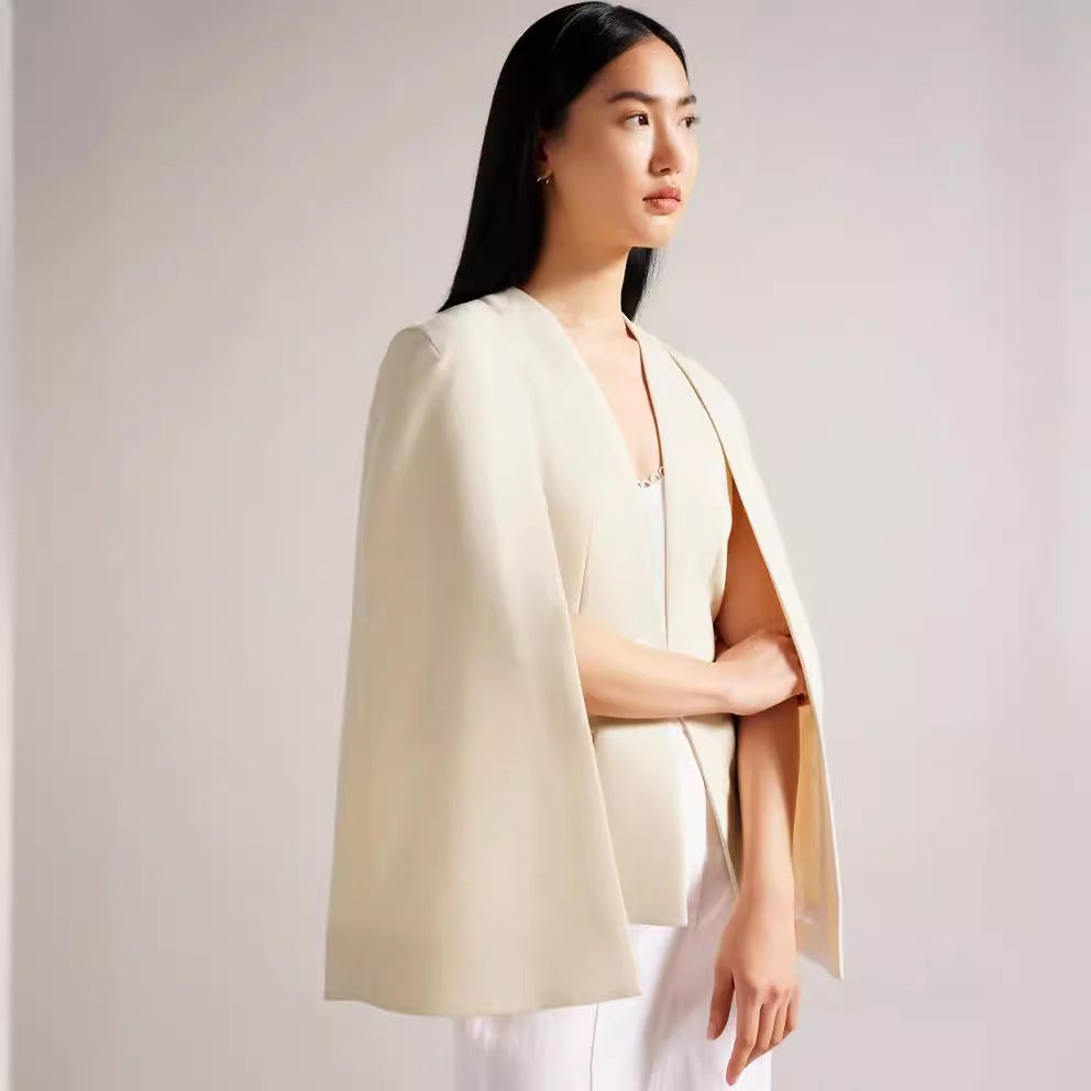 Women's kimono-inspired cape blazer in flowing tailoring look Chichicherry