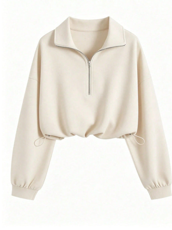 Women’s short-cut half-zip sweatshirt in oversized fit with drawstring hood