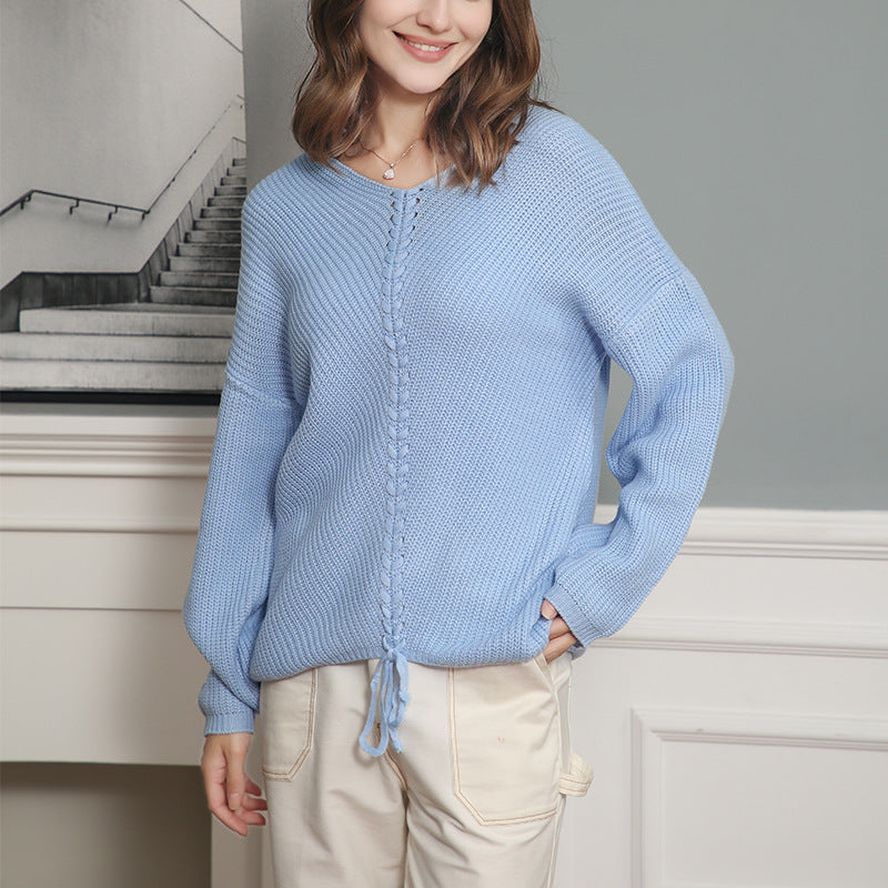 Women's knit sweater with cable center seam, V-neck and drawstring Chichicherry