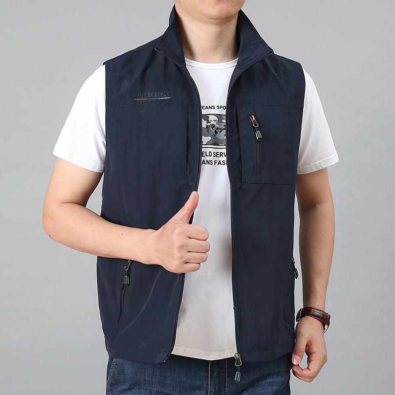 Men's Lightweight Multifunctional Outdoor Vest with Zipper Pockets and Stand Collar Chichicherry