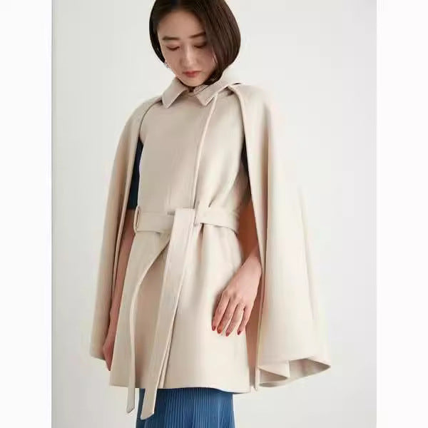 Women’s short cape coat in blazer style with belt and shirt collar Chichicherry